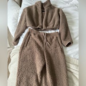 Skims cozy set